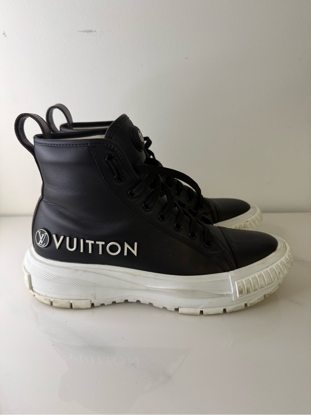 Louis Vuitton LV Squad Black Leather High Top Sneakers 39.5 - Picture 7 of 9